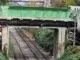 Teil-gesperrte Brücke am Scheideweg
