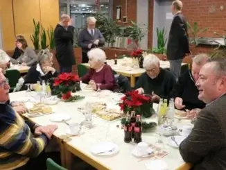 Ehrenamtler beim Adventskaffeetrinken in Recklinghausen