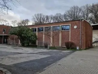 Riesener-Gymnasium und Jovyplatz - DIE LINKE meldet sich