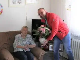 Vonovia Mieterin feiert 100-jährigen Geburtstag in Gladbeck
