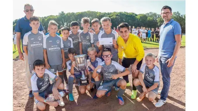 ELE-Junior-Cup: Anstoß am Samstag in Bottrop