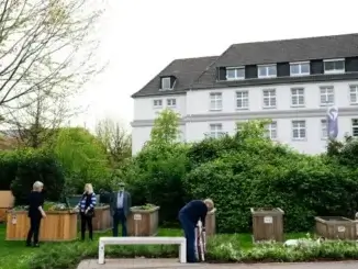 Interkulturellen Hochbeetgarten in Gladbeck erweitert