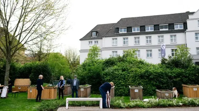 Interkulturellen Hochbeetgarten in Gladbeck erweitert