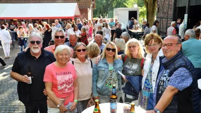 Gäste beim Konzert am Kotten Nie