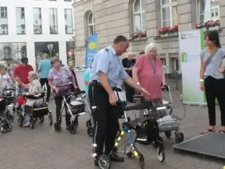 Rollator trainieren mit der Polizei Recklinghausen