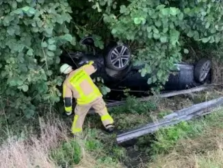 Autobahnunfall in Gladbeck - Fahrzeug landet im Graben