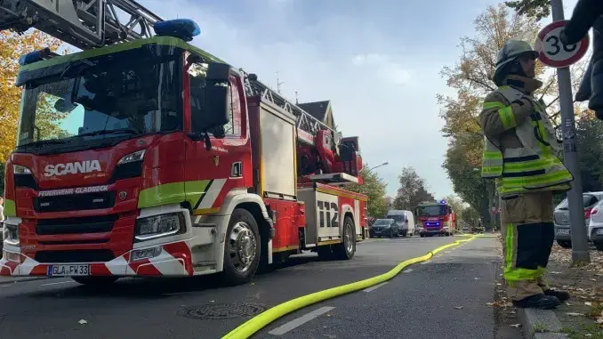 Dachgeschossbrand auf der Postallee in Gladbeck