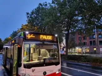 Bushaltestellen und Parkplätze an der Humboldtstraße in Gladbeck