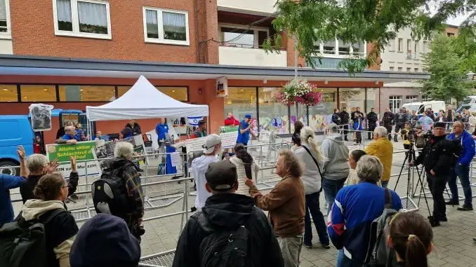 Kein Hitlergruß - Freispruch in Gladbeck