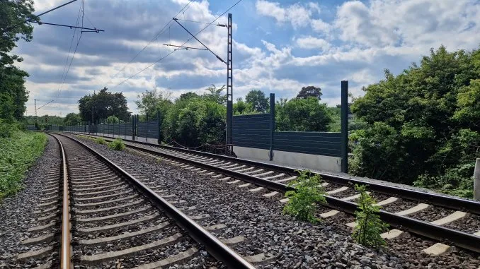 Lärmschutz an der Bahnstrecke in Schultendorf