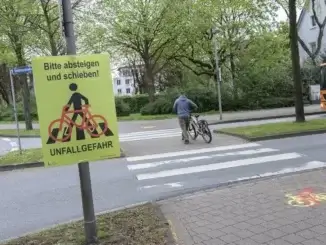 „Radfahrer bitte absteigen!“ - Stadt Gladbeck Radlererziehung