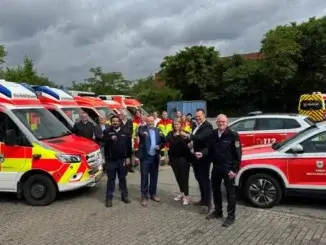 Neue Rettungswagen und weitere Fahrzeuge