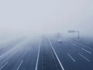 Spurrinnen durch Hitze auf der A2