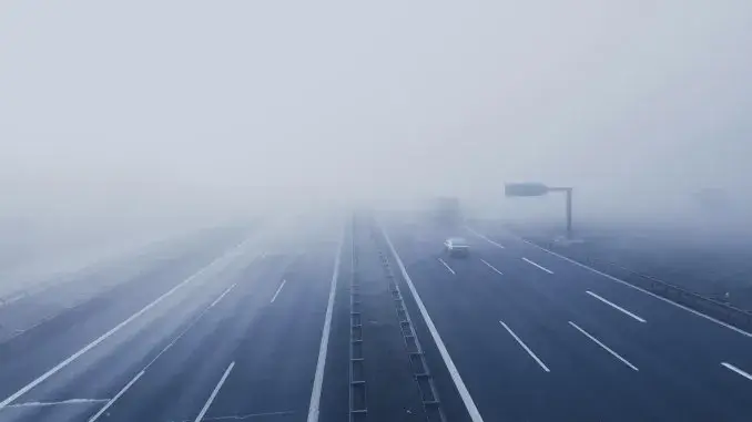 Spurrinnen durch Hitze auf der A2