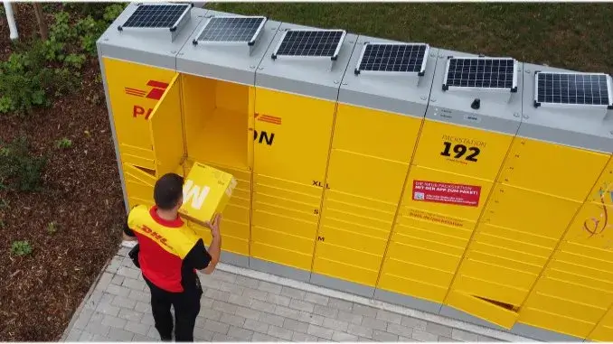 Solarbetriebene DHL Packstation in Gladbeck-Mitte