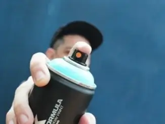 Dreister Räuber setzt sein Opfer mit Pfefferspray matt