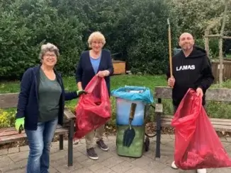 Hochbeetgarteninitiative setzt Zeichen gegen Müll