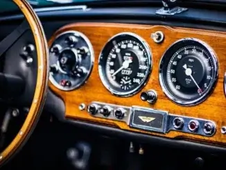 Tachomanipulation: Polizei durchsucht Autohaus