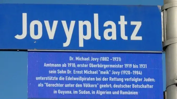 Jovyplatz - Hinweisschild