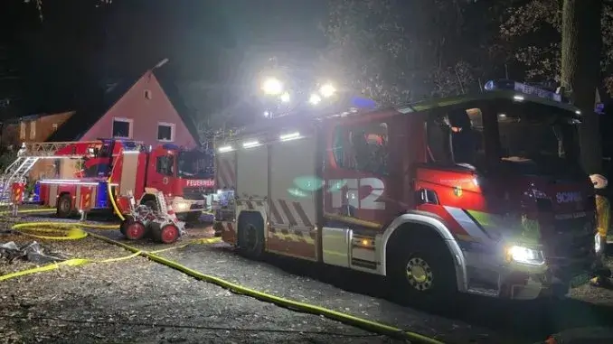 Mit Speziallöschtechnik aus Gladbeck in Waltrop