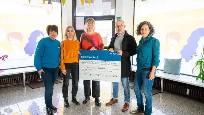 Frauenberatungsstelle Gladbeck bekommt spende von Vonovia