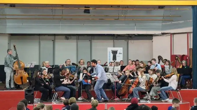 Instrumentenvorstellung: Ausprobieren und Mitmachen