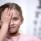 AOK: Jedes zehnte Grundschulkind trägt eine Brille